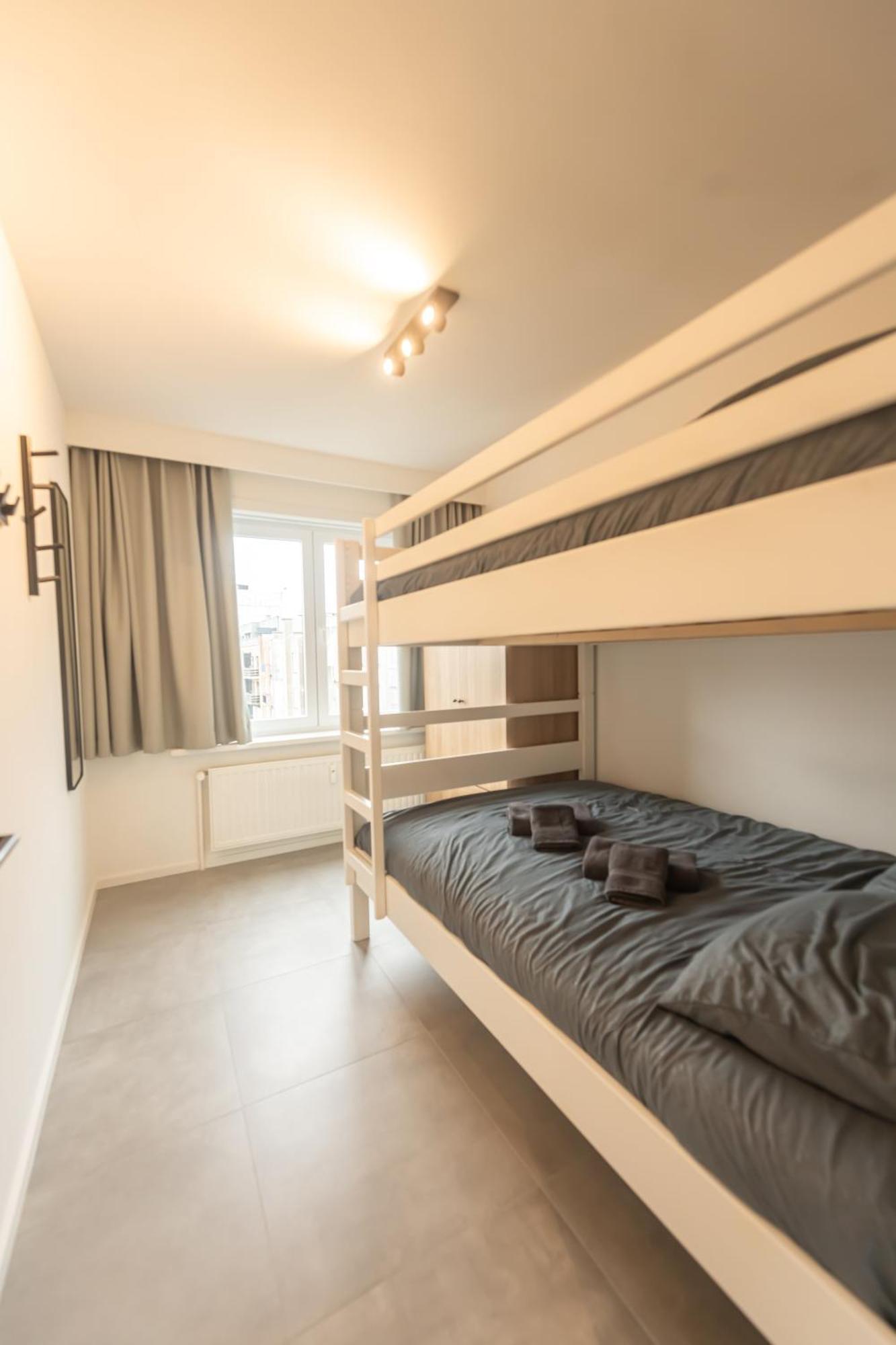 Ostend Center Luxury Top Floor Apartment With Free Parking Luaran gambar